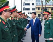 Đồng chí Chủ tịch UBND thành phố Lê Ngọc Châu thăm, chúc Tết cán bộ, chiến sĩ Bộ Chỉ huy quân sự thành phố