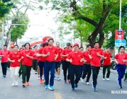 Bí thư Thành ủy Lê Tiến Châu cùng 60.000 người tham gia Ngày chạy Olympic 2026 tại Hải Phòng