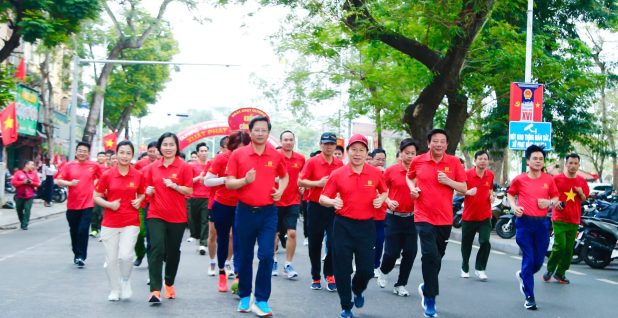 Bí thư Thành ủy Lê Tiến Châu cùng 60.000 người tham gia Ngày chạy Olympic 2026 tại Hải Phòng