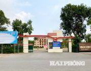 2 trường THPT chuyên giành nhiều giải thi học sinh giỏi các môn khoa học tự nhiên bằng tiếng Anh cấp thành phố