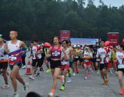Gần 1.000 vận động viên tham gia Giải chạy Bán Marathon “Côn Sơn, Kiếp Bạc – Hành trình di sản thế giới”