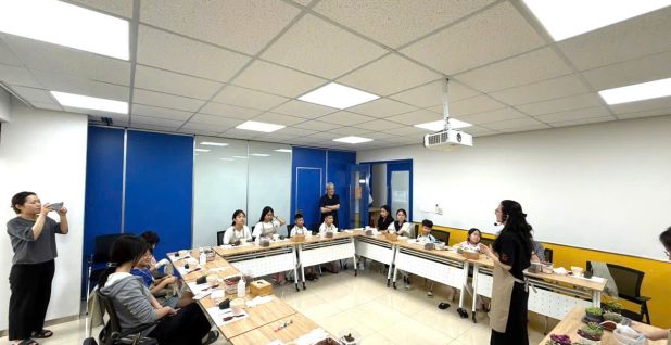 LG Display Việt Nam Hải Phòng tổ chức lớp vẽ cuối tuần KOCUN, lan tỏa ý thức bảo vệ môi trường cho trẻ em