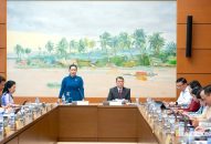 Đoàn đại biểu Quốc hội thành phố Hải Phòng thảo luận ở tổ